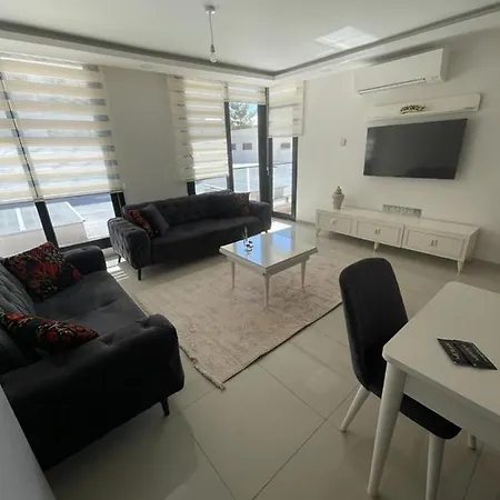 Fabulous Flat With Private Pool In Kyrenia Апартаменты *