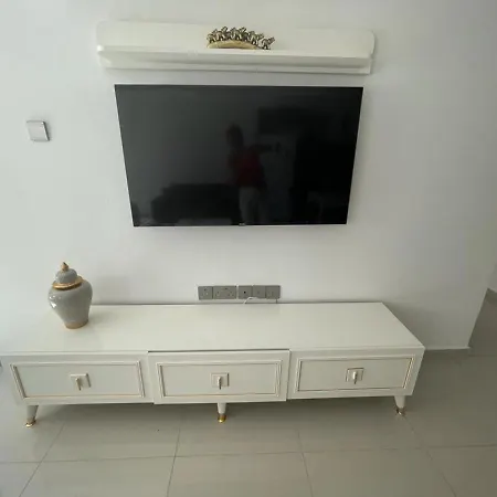 Fabulous Flat With Private Pool In Kyrenia