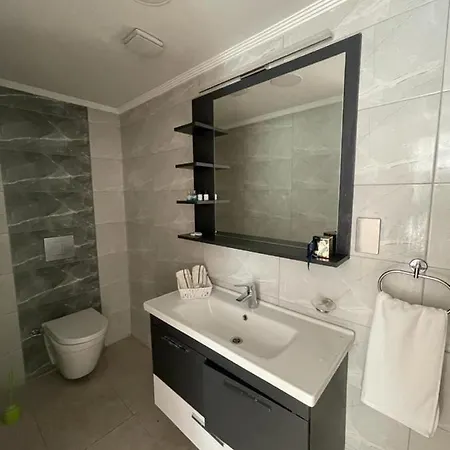 Fabulous Flat With Private Pool In Kyrenia * Кирения