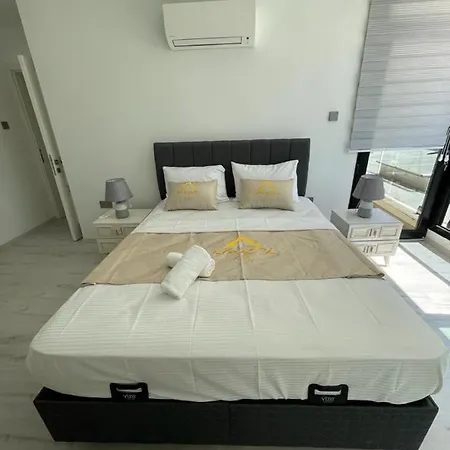 Apartamento Fabulous Flat With Private Pool In Kyrenia Cirénia